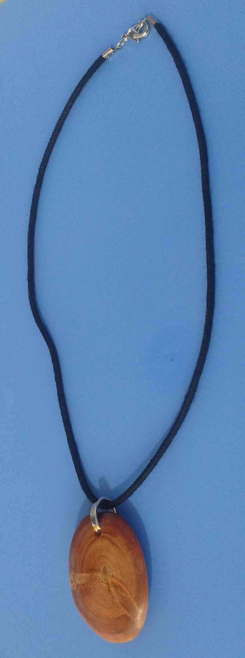 Holzschmuck